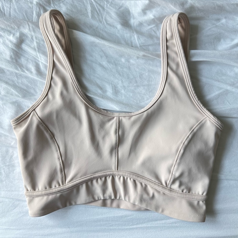 All Fenix (M) Cream Medium Support Cloudcore Sports Bra